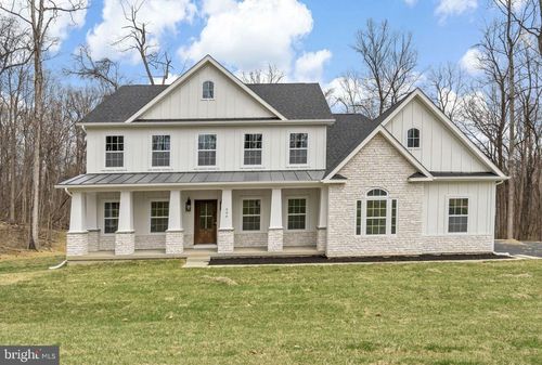 604 Mission Ridge Dr, HARPERS FERRY, WV, 25425-7355 | Card Image
