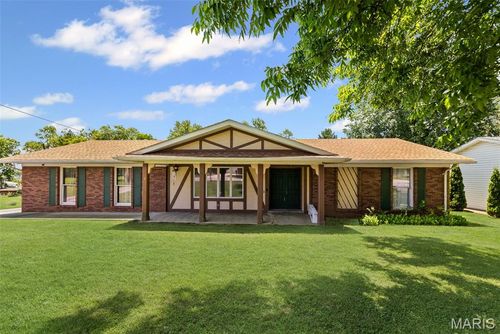 3 Noel Ln, Highland, IL, 62249-1008 | Card Image