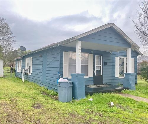 205 W 10th St, Danville, AR, 72833-9797 | Card Image