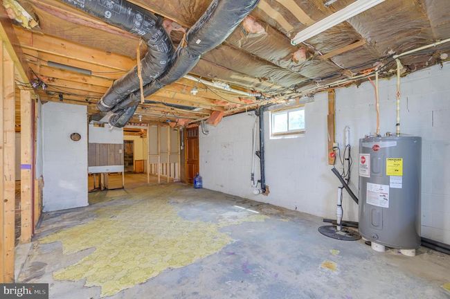 3208 Old Leetown Pike, House other with 3 bedrooms, 2 bathrooms and null parking in RANSON WV | Image 34