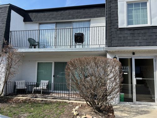 apt-104-1115 Royal Saint George Dr, Naperville, IL, 60563-2331 | Card Image