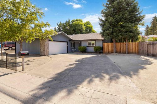 6548 Indian River Dr, Citrus Heights, CA, 95621-4755 | Card Image