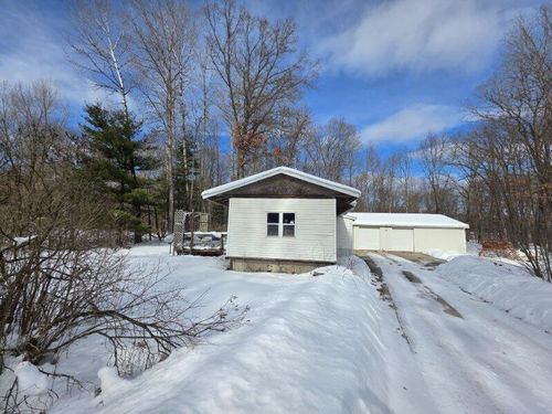 1355 E Jackson St, White Cloud, MI, 49349-9692 | Card Image