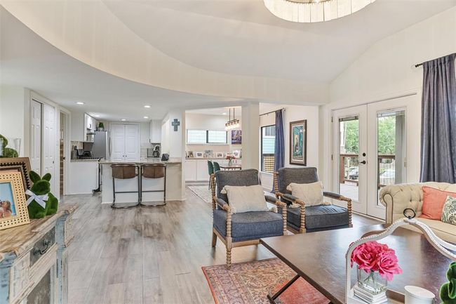 Enjoy this open floorplan | Image 18