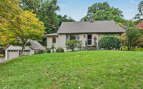 140 S State Road, Ossining, NY, 10510 | Card Image