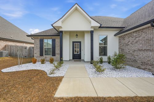 4631 Jayhawk Dr, Crestview, FL, 32539-4385 | Card Image