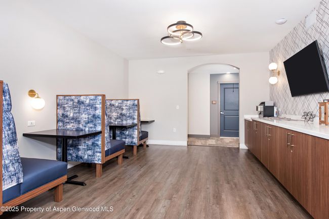 206 - 253 Wulfsohn Rd, Condo with 1 bedrooms, 1 bathrooms and null parking in Glenwood Springs CO | Image 15