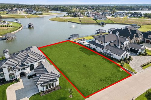 6137 Lakeside Dr, Fort Worth, TX, 76179-6665 | Card Image