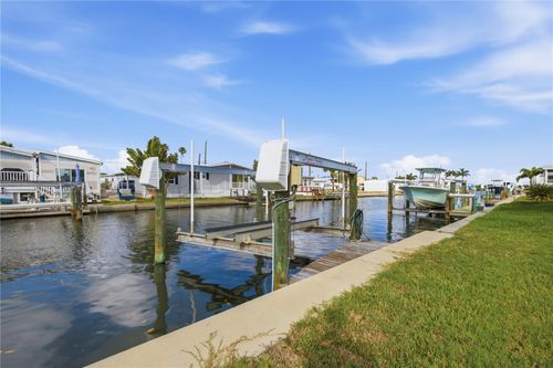 264 Jamaica Dr, Palmetto, FL, 34221-3447 | Card Image