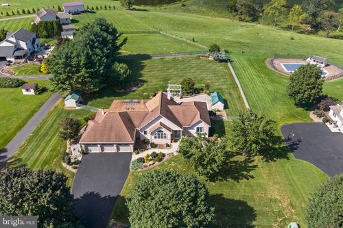 73 Zieglers Ln, MOHNTON, PA, 19540-7849 | Card Image