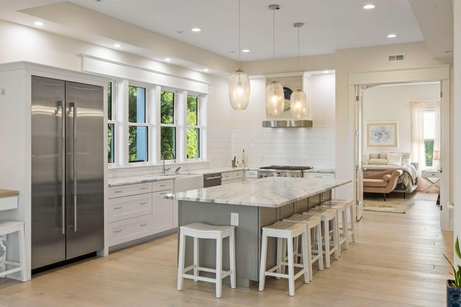 Chef's Kitchen | Image 23