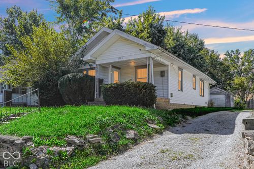 1703 Johnson, Anderson, IN, 46016 | Card Image