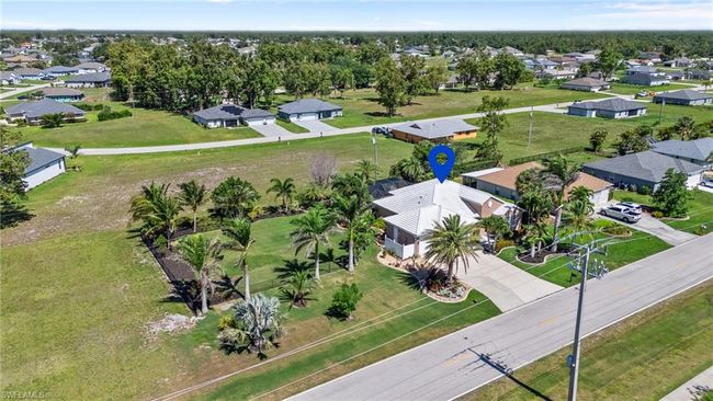 Aerial perspective of suburban area | Image 9
