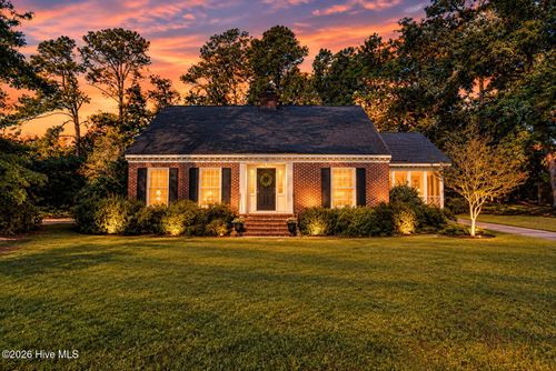 808 Beechtree Dr, Nashville, NC, 27856-1604 | Card Image