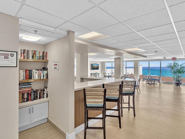 APT-605 - 4505 S Ocean Blvd, Condo with 2 bedrooms, 2 bathrooms and null parking in Highland Beach FL | Image 61