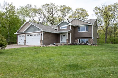 7956 325th Avenue Nw, Princeton, MN, 55371 | Card Image