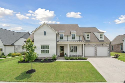 220 Mary Taylor Way, Piperton, TN, 38017-1607 | Card Image