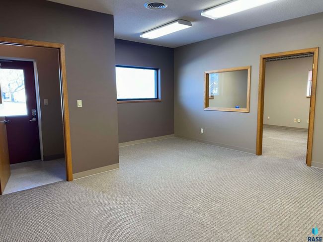 911 Sixth St, Home with 0 bedrooms, 2 bathrooms and null parking in Freeman SD | Image 66