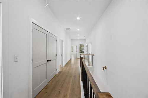 2438 2nd St Nw, Atlanta, GA, 30318-3404 | Card Image