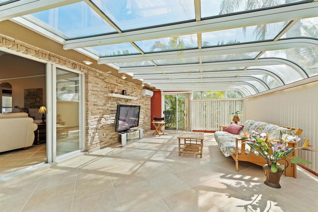 815 Sw Rustic Cir, House other with 3 bedrooms, 2 bathrooms and null parking in Stuart FL | Image 11