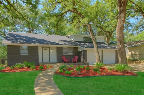 3508 Falcon Dr, Forest Hill, TX, 76119-7223 | Card Image