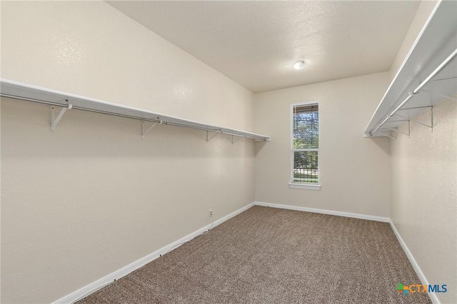 213 Springtree Pkwy, House other with 4 bedrooms, 3 bathrooms and null parking in Cibolo TX | Image 25