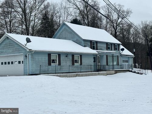 3372 Turkey Hill Rd, STROUDSBURG, PA, 18360-6872 | Card Image