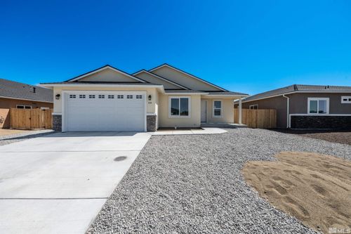 850 Great Basin Ln, Fallon, NV, 89406 | Card Image