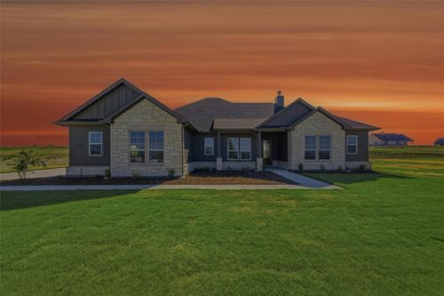 153 Big Sky Rd, Decatur, TX, 76234-2681 | Card Image