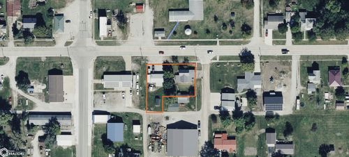 102 Plank St, Pulaski, IA, 52584-7703 | Card Image