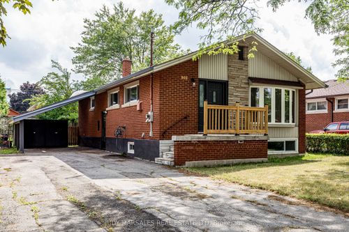 20 Burfield Ave, Hamilton, ON, L8T2J9 | Card Image
