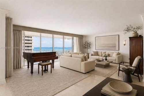 b1109-2 Grove Isle Dr, Coconut Grove, FL, 33133-4119 | Card Image