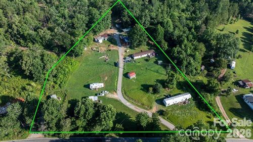 14 Calhoun Dr, Marion, NC, 28752-7082 | Card Image