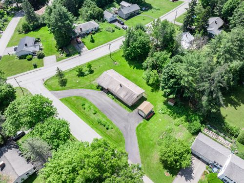 2 Averill St, Orono, ME, 04473-3636 | Card Image