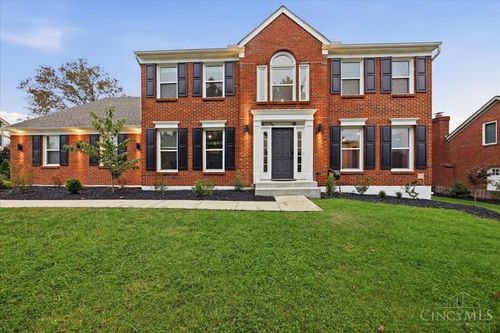 8237 Eagle Ridge Dr, West Chester, OH, 45069-1978 | Card Image