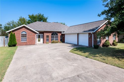 2705 Se 6th St, Bentonville, AR, 72712-6887 | Card Image
