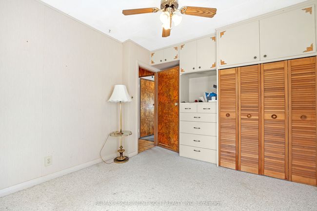 86 Maple Ave, House other with 2 bedrooms, 2 bathrooms and 15 parking in Dundas ON | Image 25