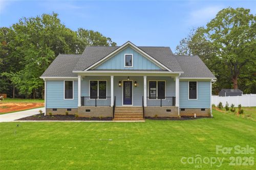 1860 Twin Lakes Rd, Rock Hill, SC, 29732-8611 | Card Image