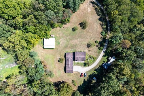 466 Walker Dr, Indiana, PA, 15701-5651 | Card Image