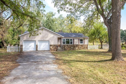 4026 N Farm Road 141, Springfield, MO, 65803-7210 | Card Image