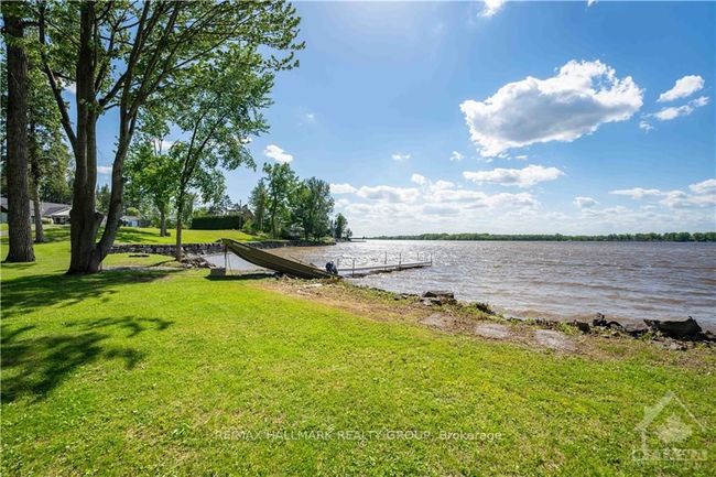 2570 Bay Rd, House other with 3 bedrooms, 2 bathrooms and 12 parking in L'orignal ON | Image 20
