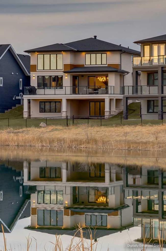10 Stillwater Bay, House other with 5 bedrooms, 5 bathrooms and 6 parking in Heritage Pointe AB | Image 4