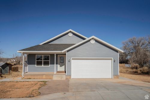 352 W 500 S, Blanding, UT, 84511-4323 | Card Image
