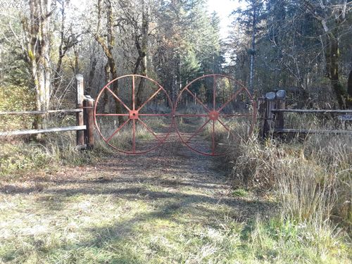 7310 Alvord Alley Rd, Grand Ronde, OR, 97347-9428 | Card Image