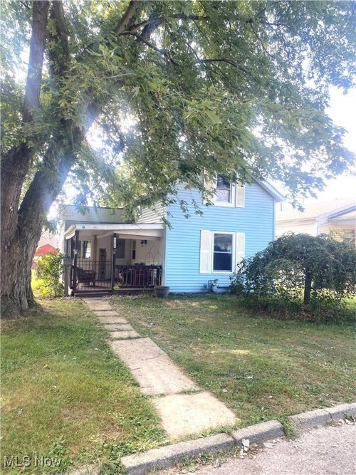 1106 Walnut St, Lancaster, OH, 43130-4061 | Card Image