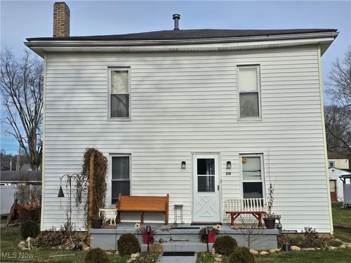 210 Cherry St, Warsaw, OH, 43844-9352 | Card Image