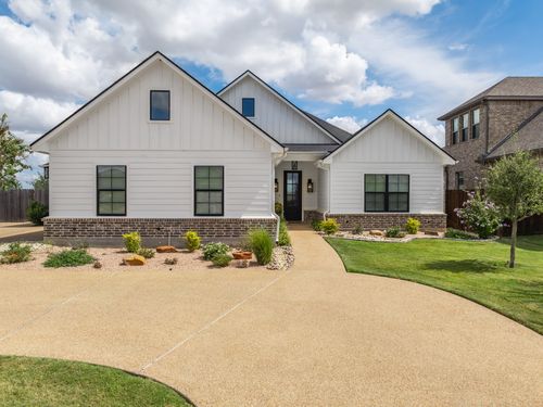 2108 Stinson Ct, Lorena, TX, 76655-2800 | Card Image