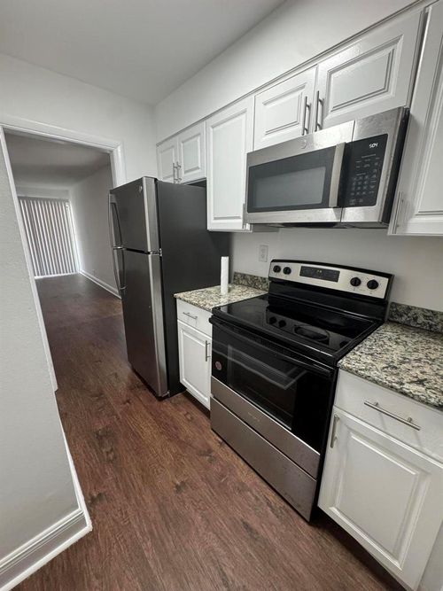 0360-510 Lake Shore Drive, Lake Park, FL, 33403 | Card Image
