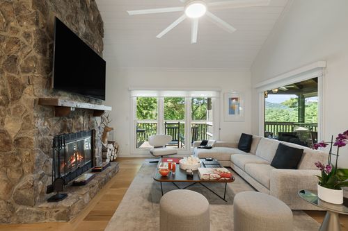148-148 Racquet Club Villas Dr, Sapphire, NC, 28774-6731 | Card Image