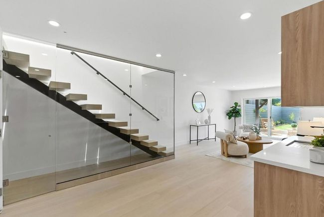 1815 18 Th Ave, House other with 3 bedrooms, 4 bathrooms and 1 parking in San Francisco CA | Image 50